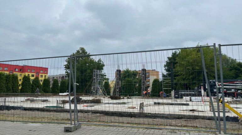 Nowe zadaszone boisko