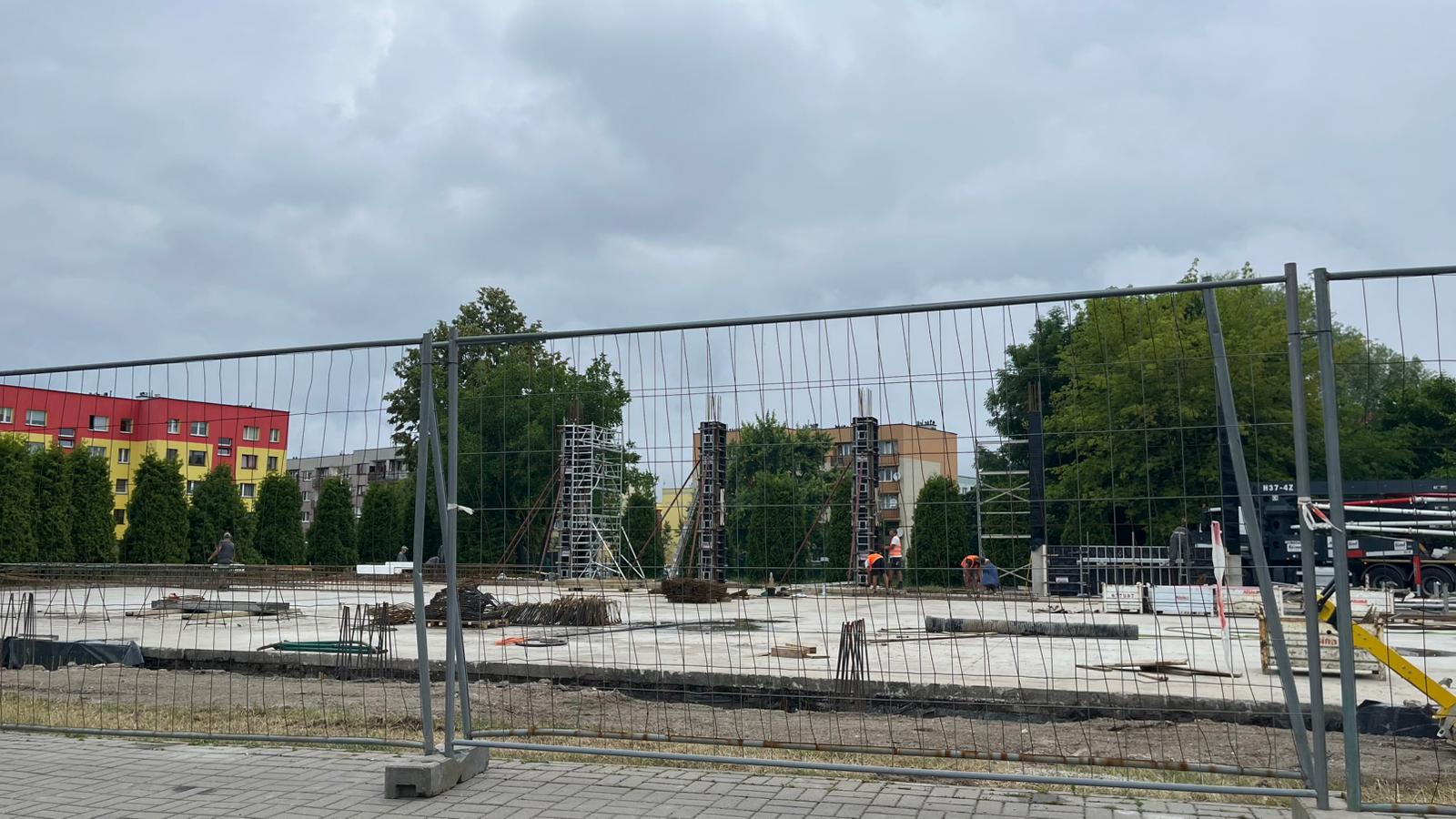 Nowe zadaszone boisko