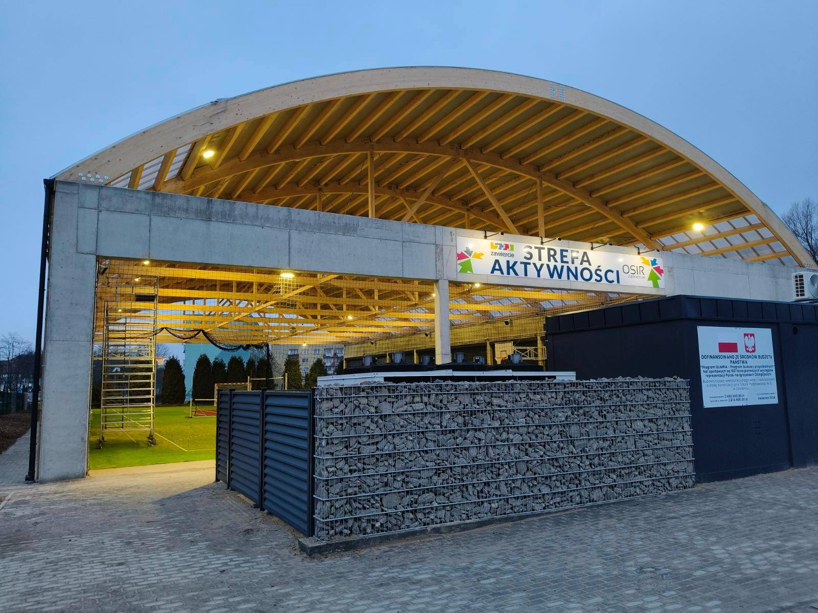 zadaszone boisko wielofunkcyjne