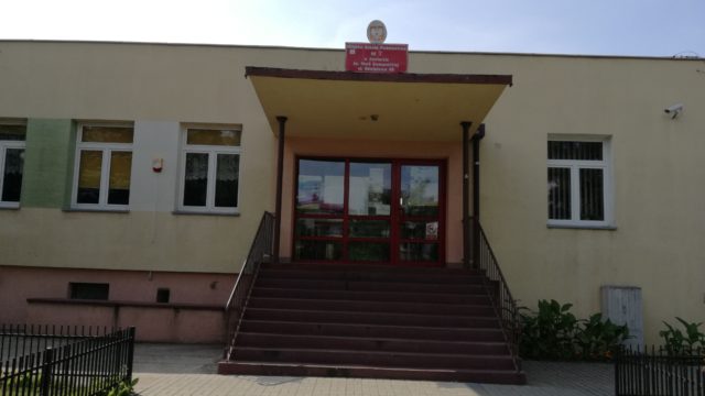 wyciągnięcie ręki